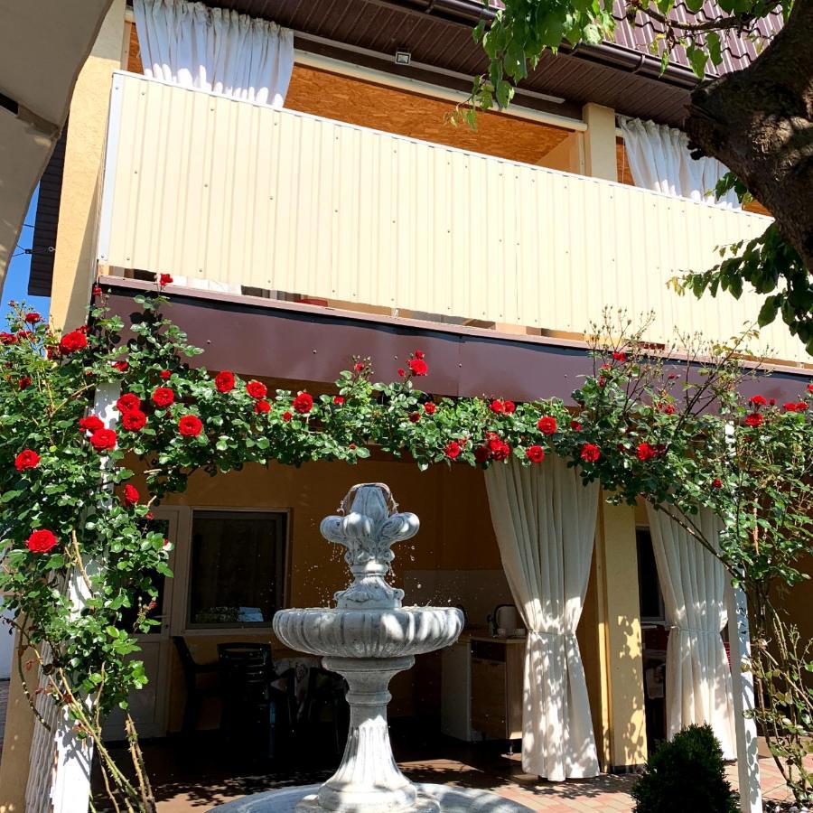 Guest House Santin Tschornomorske Exterior foto